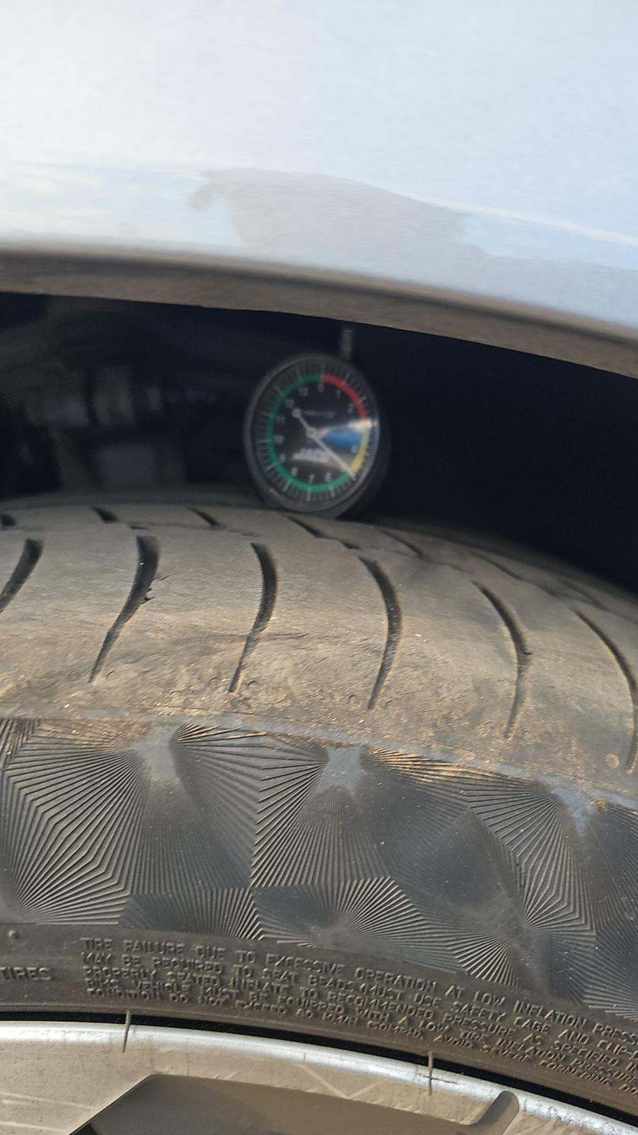 2023 BMW X7 M60i AWD