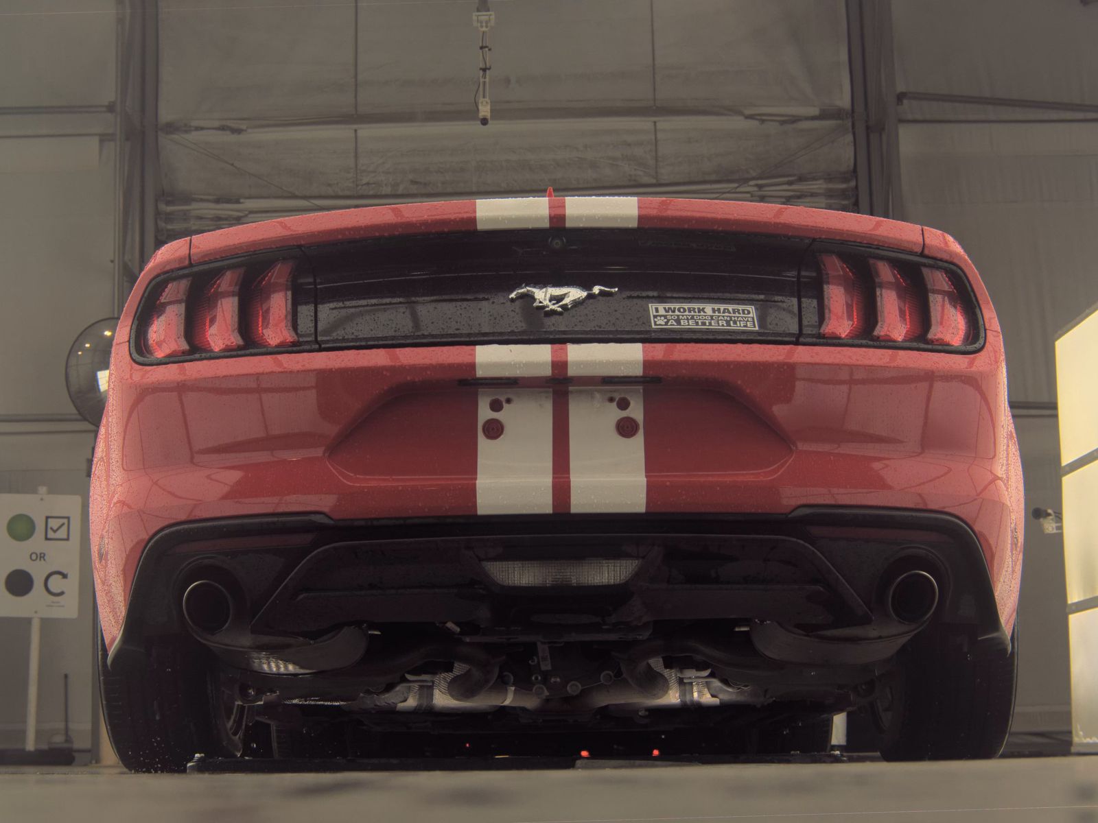 2021 Ford Mustang EcoBoost RWD