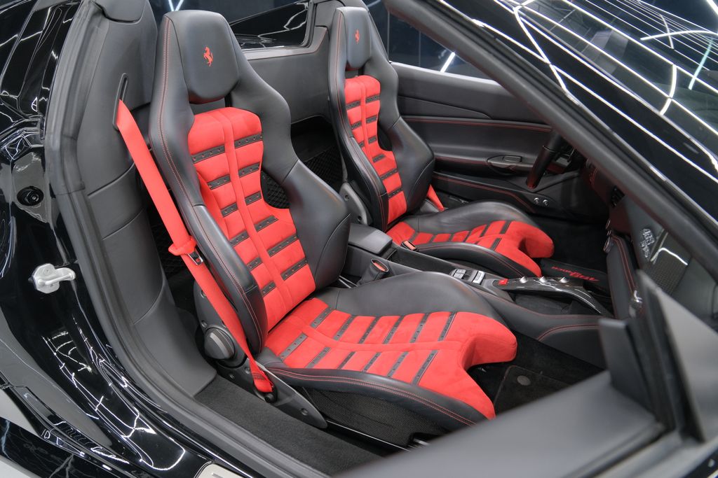 2019 Ferrari 488 Base RWD