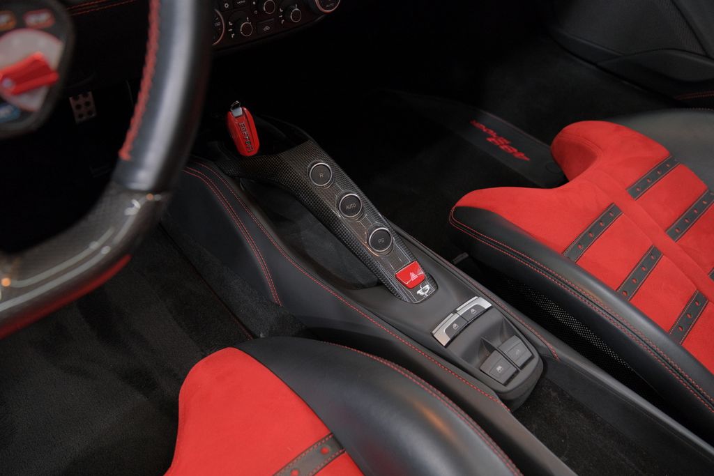 2019 Ferrari 488 Base RWD