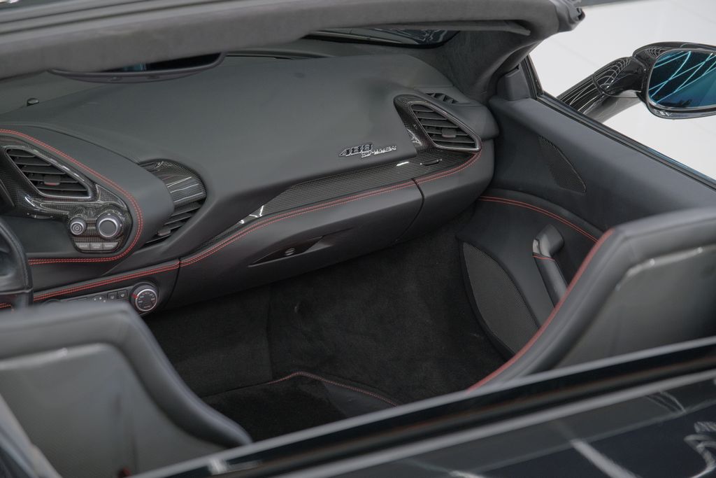 2019 Ferrari 488 Base RWD