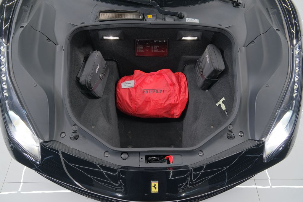 2019 Ferrari 488 Base RWD