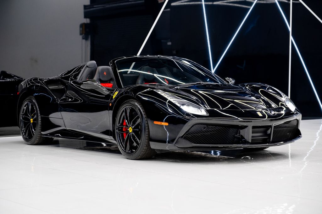 2019 Ferrari 488 Base RWD