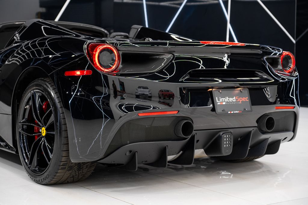 2019 Ferrari 488 Base RWD