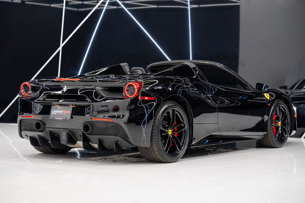 2019 Ferrari 488 Base RWD