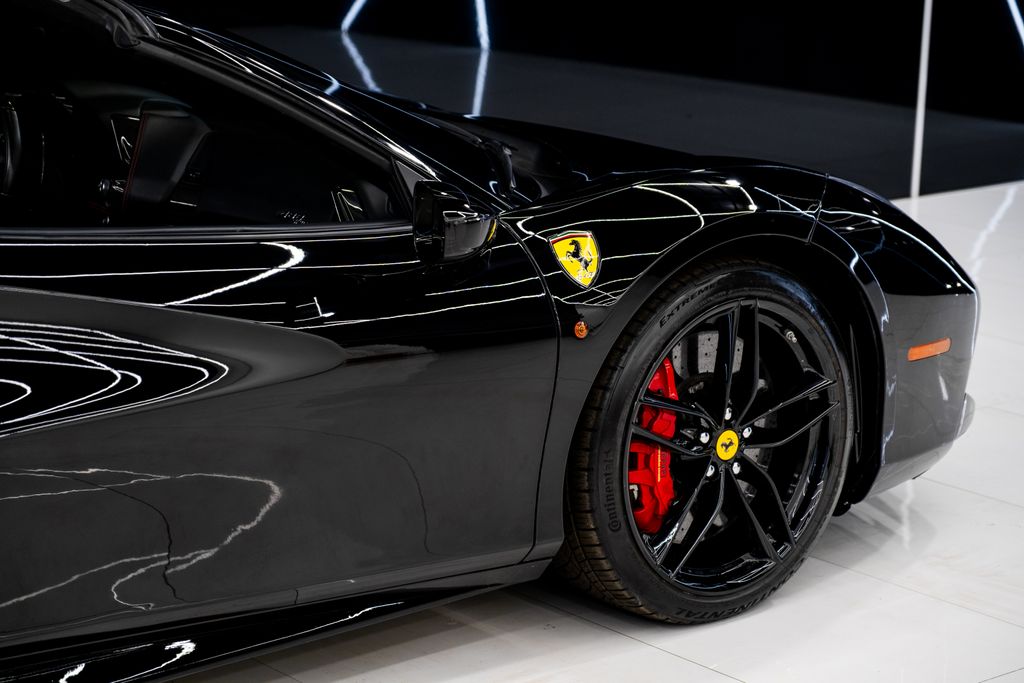 2019 Ferrari 488 Base RWD