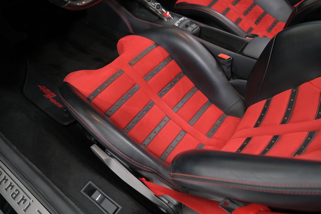 2019 Ferrari 488 Base RWD