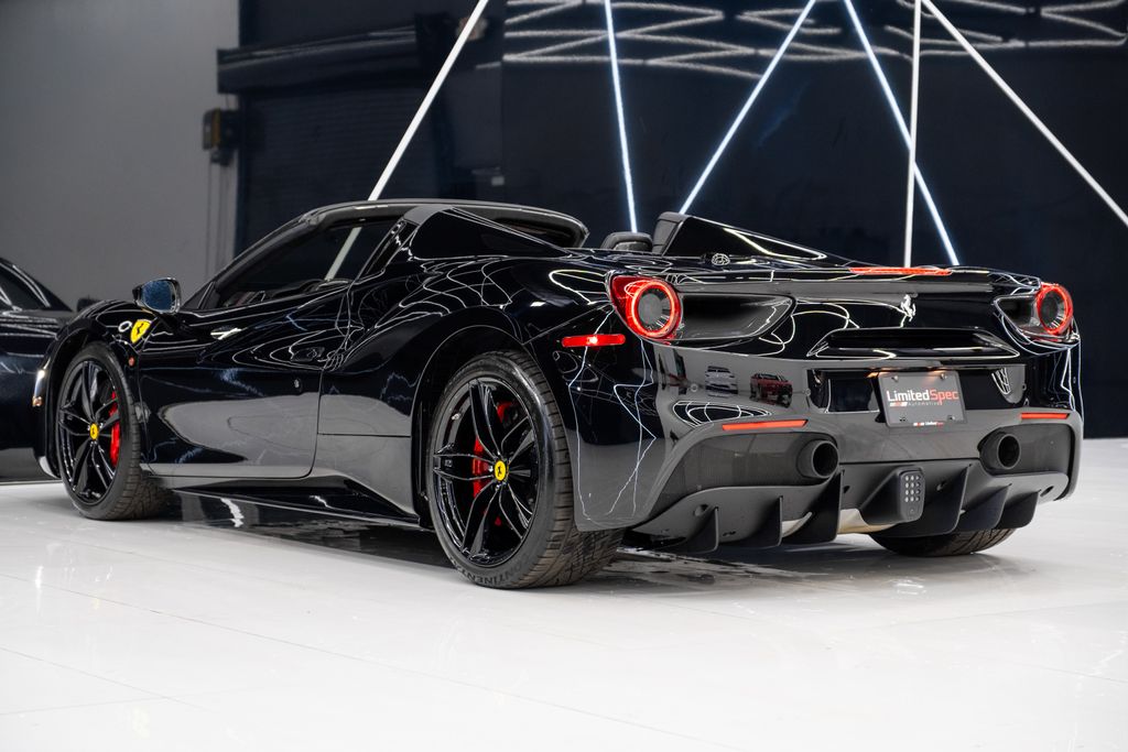 2019 Ferrari 488 Base RWD