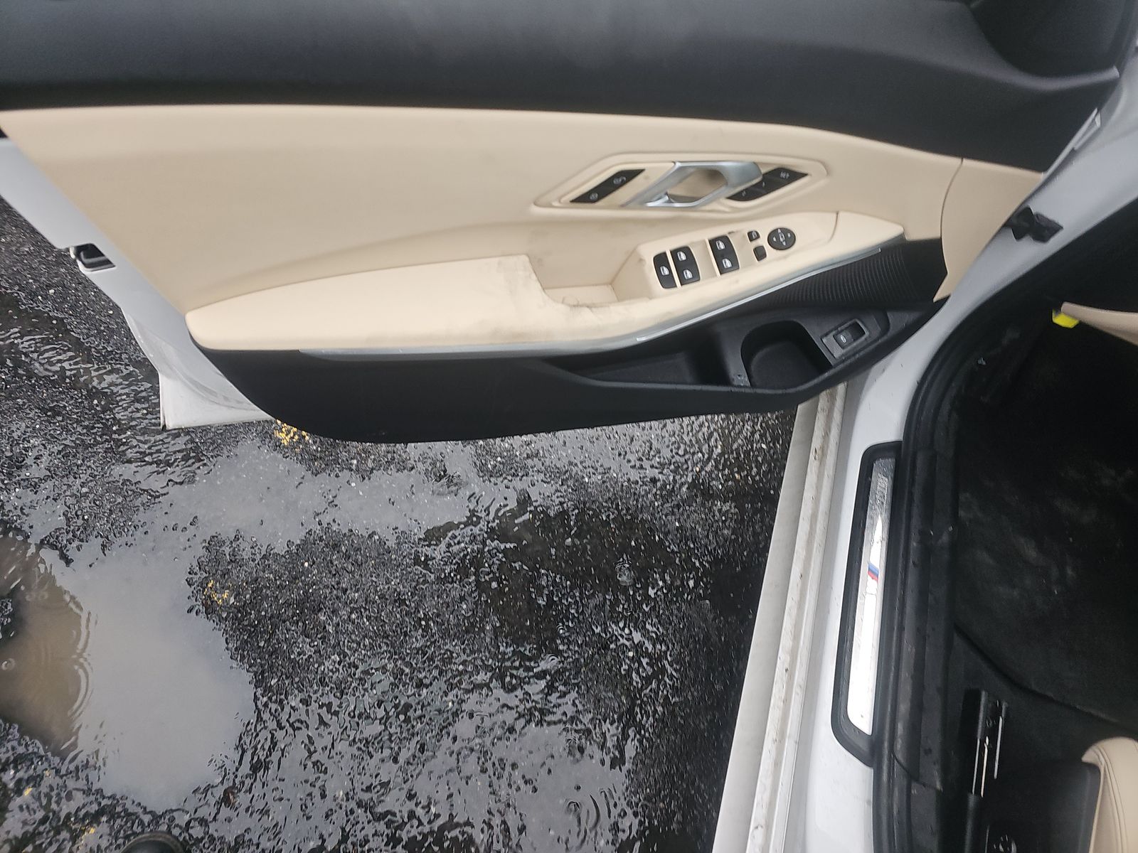 2025 BMW 3 Series 330i xDrive AWD