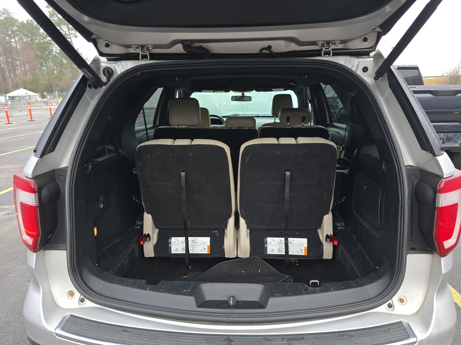 2018 Ford Explorer XLT FWD