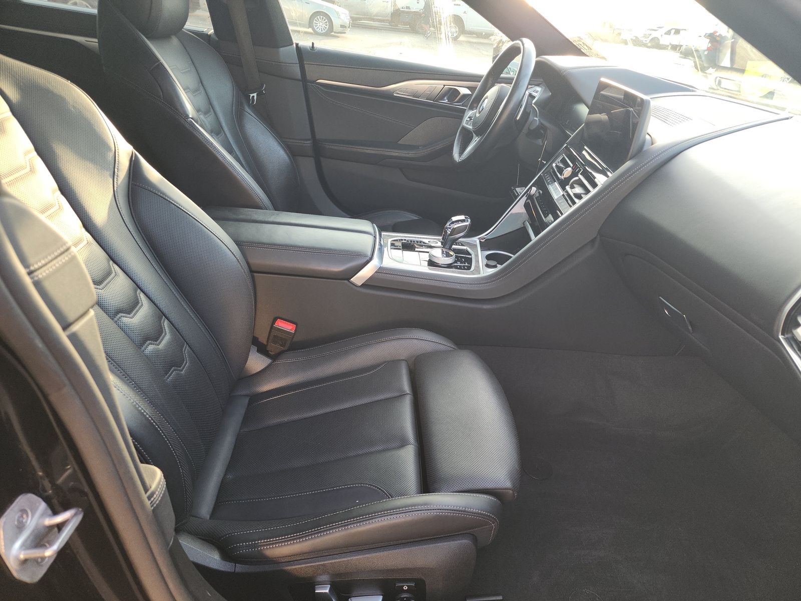 2024 BMW 8 Series 840i RWD