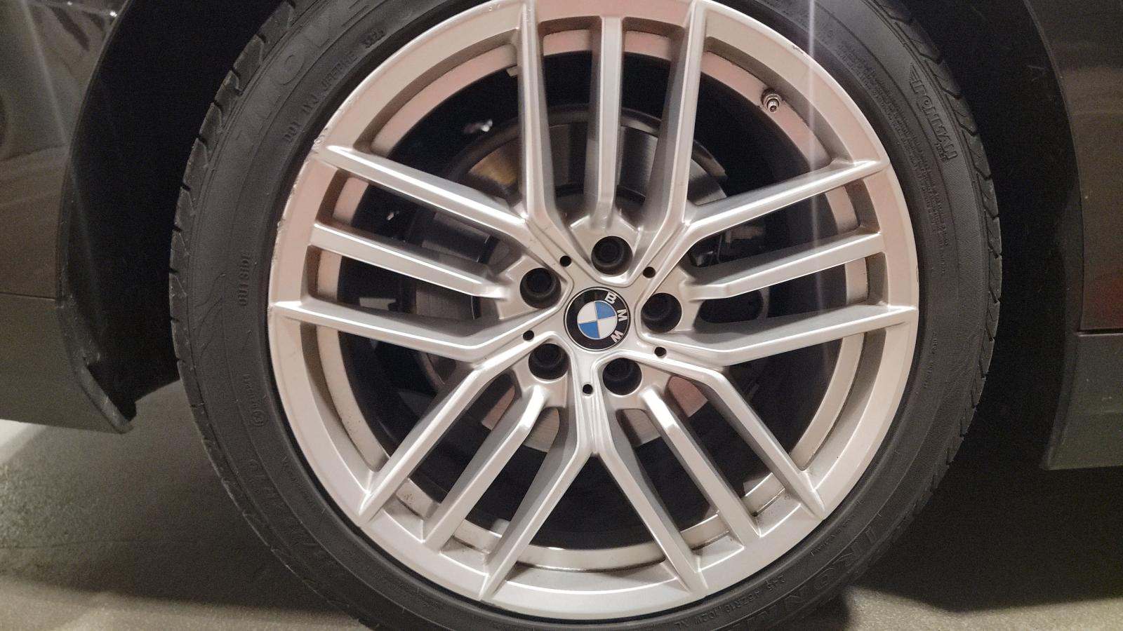 2025 BMW 5 Series 530i xDrive AWD