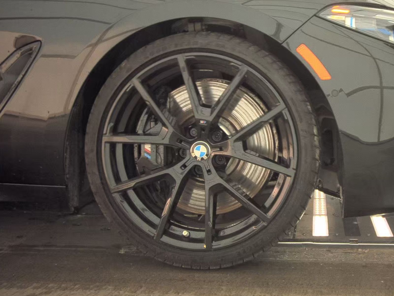 2024 BMW 8 Series 840i RWD