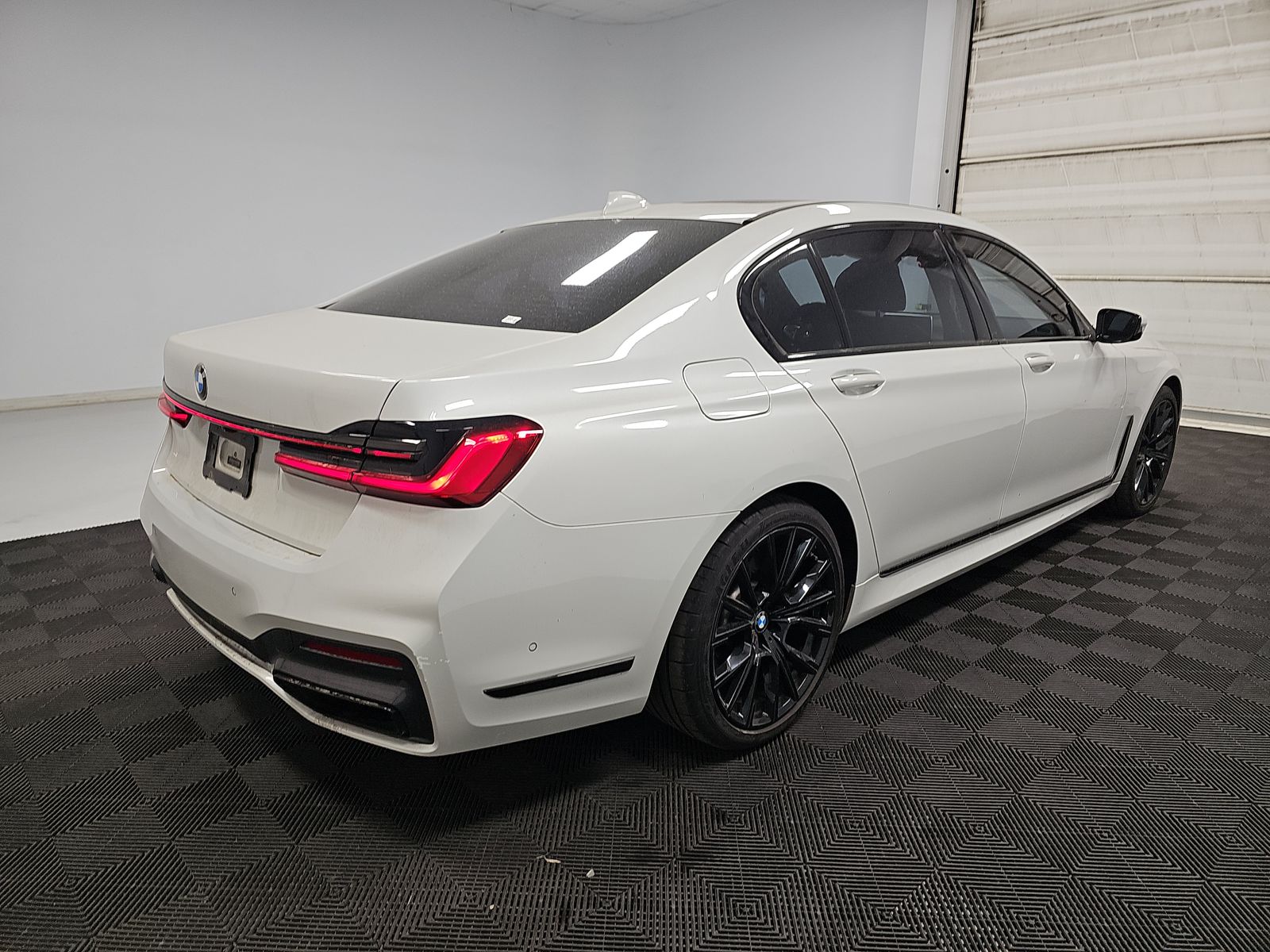 2021 BMW 7 Series 750i xDrive AWD
