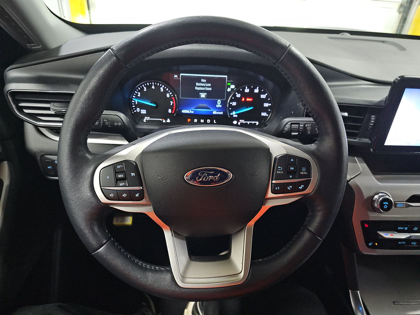 2022 Ford Explorer XLT AWD