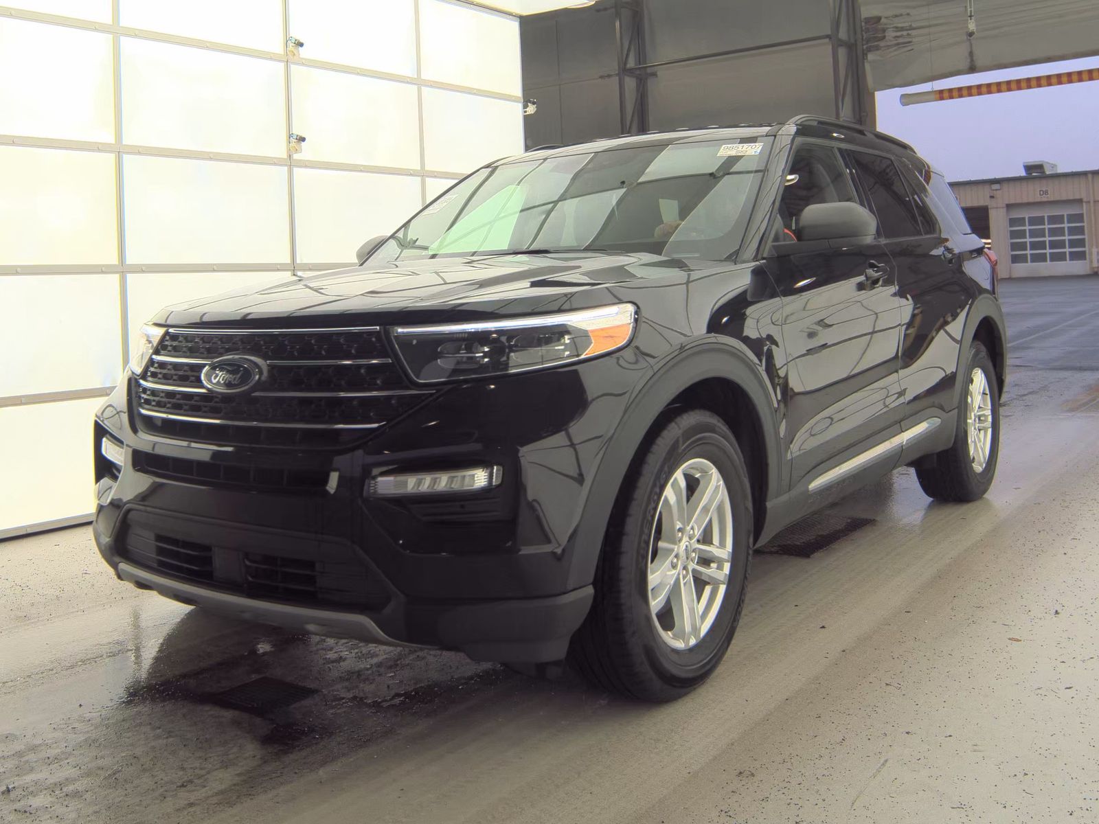 2022 Ford Explorer XLT AWD