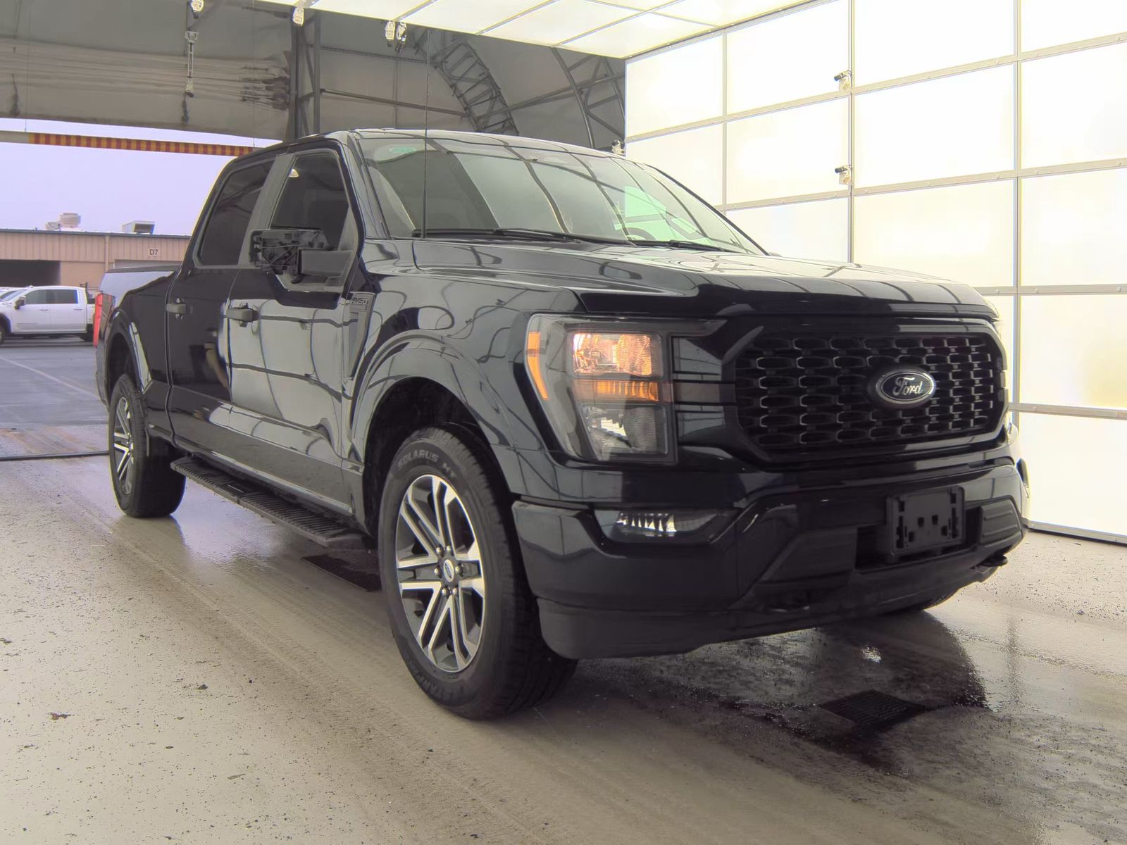 2023 Ford F-150 XL AWD