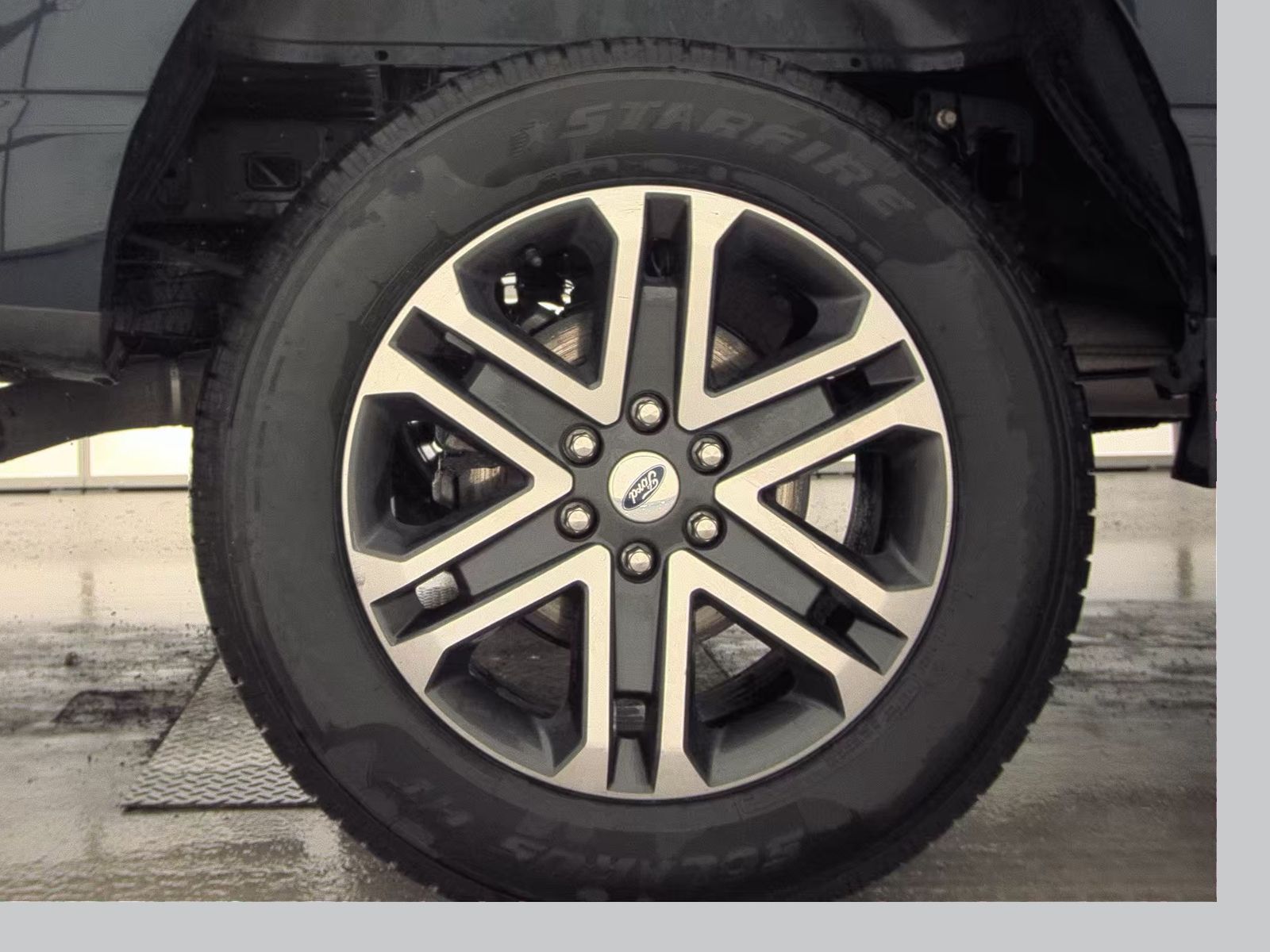 2023 Ford F-150 XL AWD