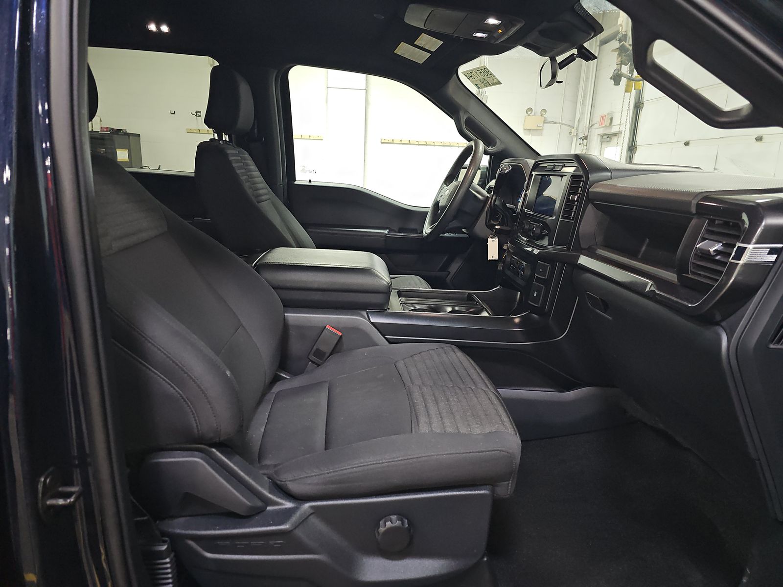 2023 Ford F-150 XL AWD