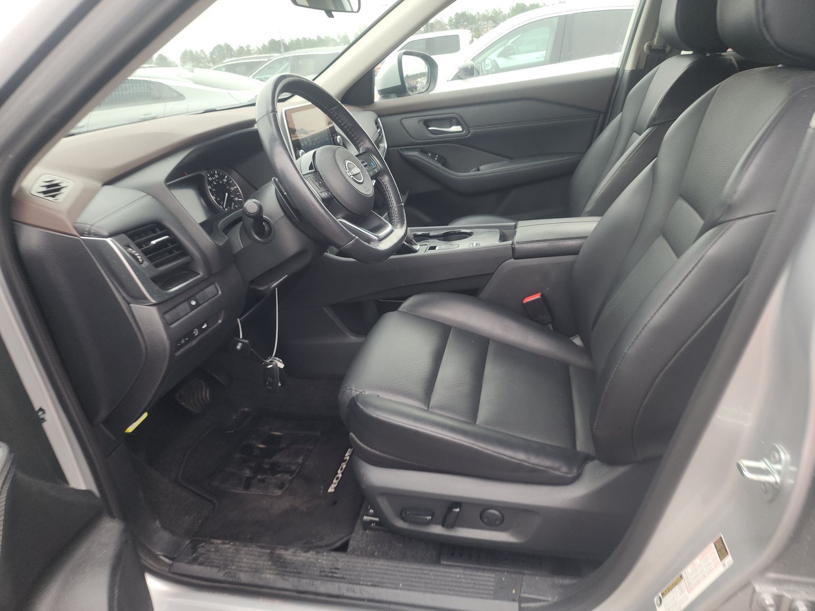 2023 Nissan Rogue SV FWD