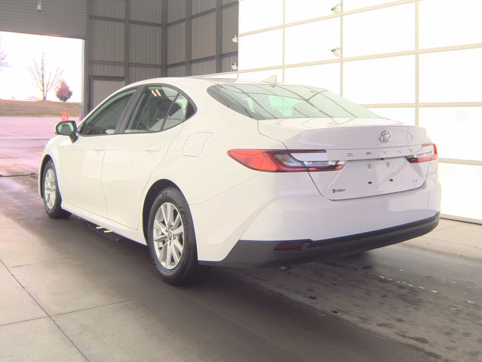 2025 Toyota Camry LE FWD