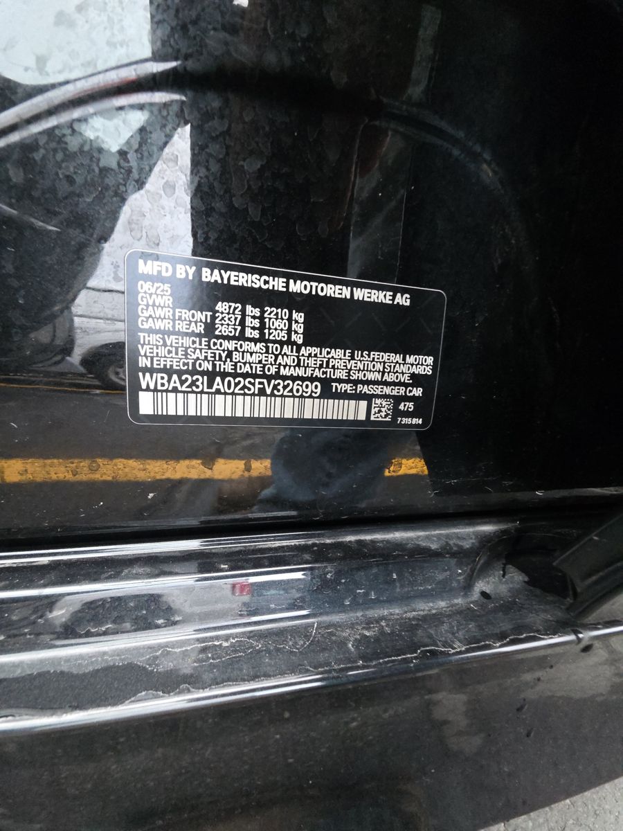 2025 BMW 3 Series 330i xDrive AWD