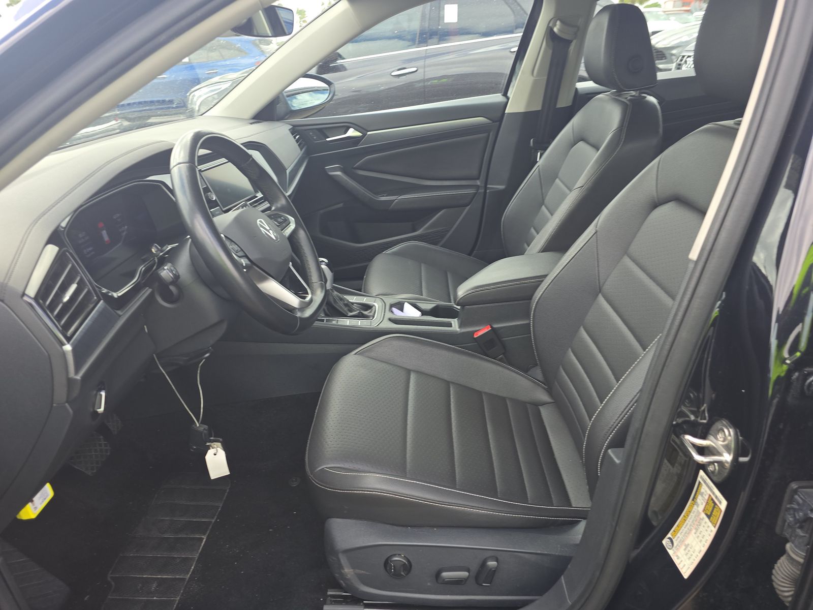 2024 Volkswagen Jetta 1.5T SE FWD