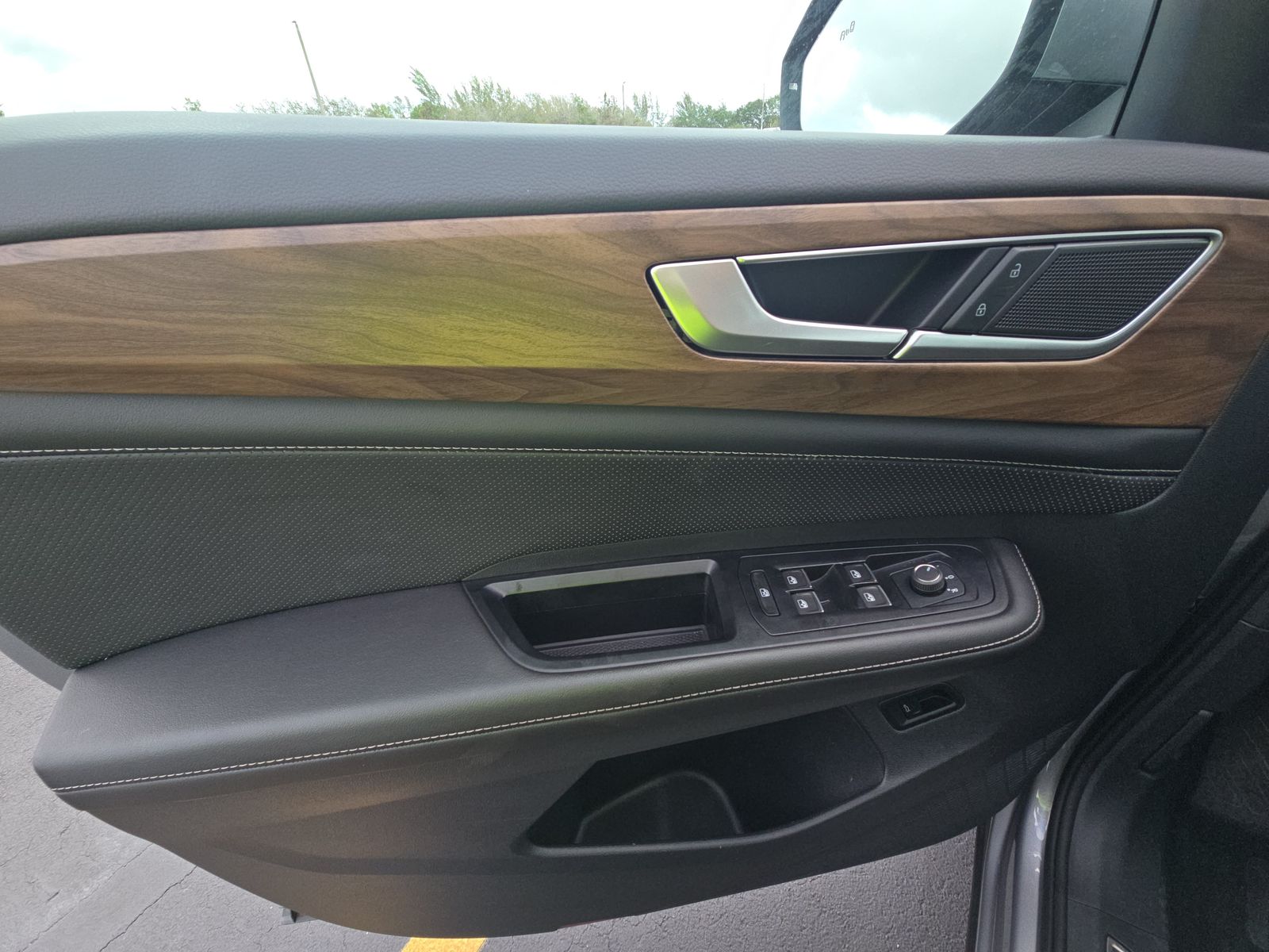 2025 Volkswagen Atlas 2.0T SE AWD