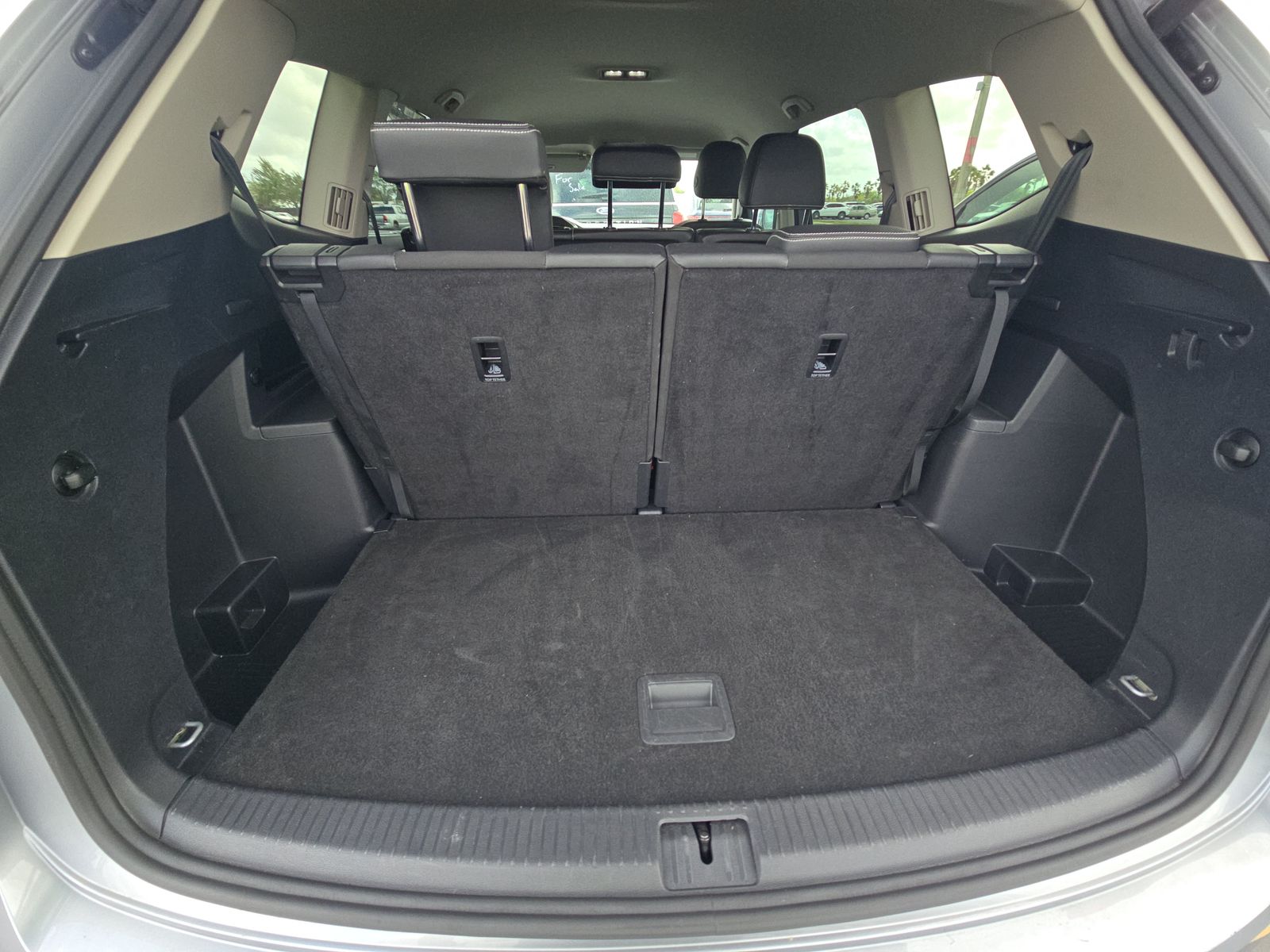 2025 Volkswagen Atlas 2.0T SE AWD