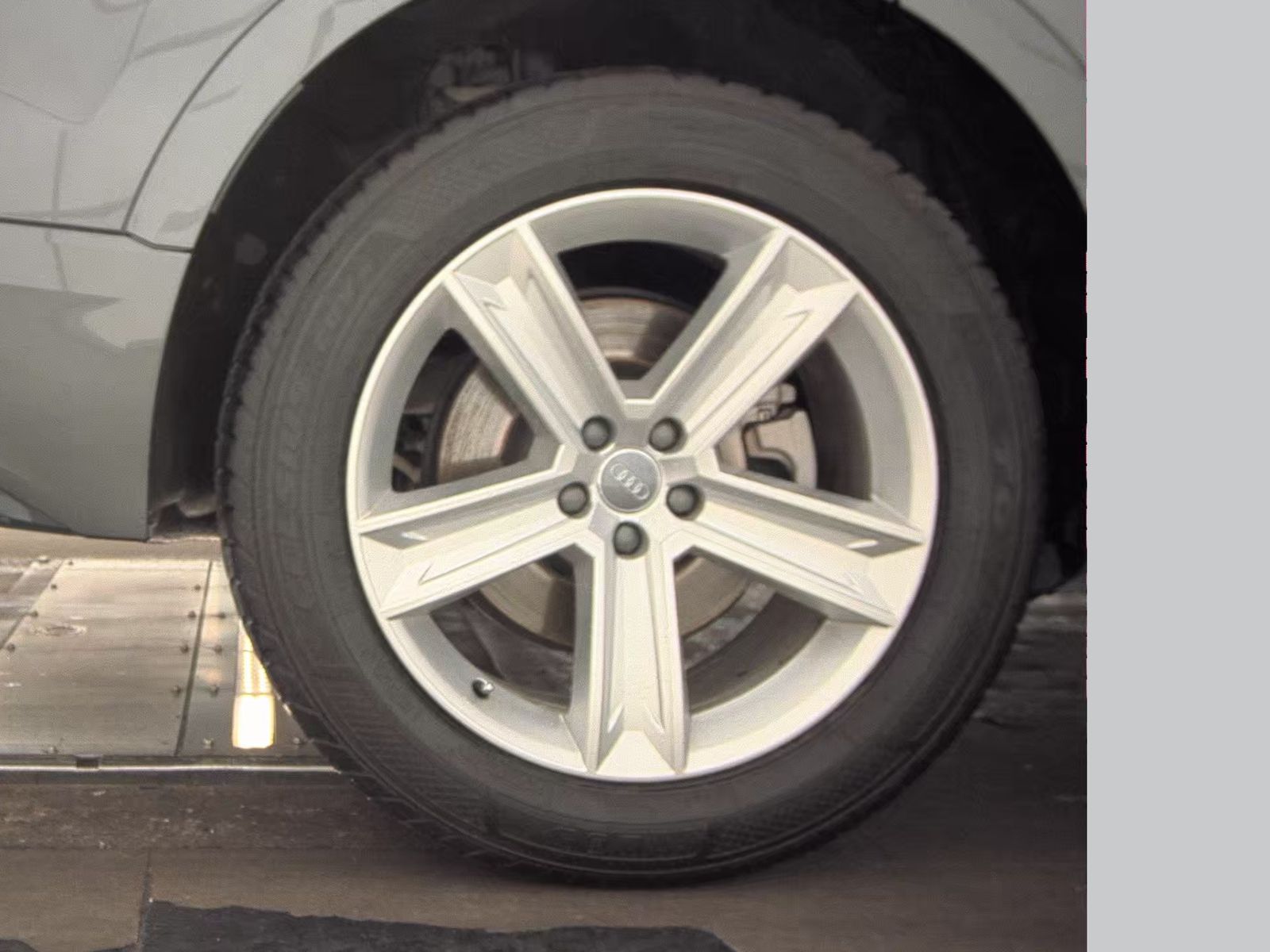 2019 Audi Q8 Premium AWD