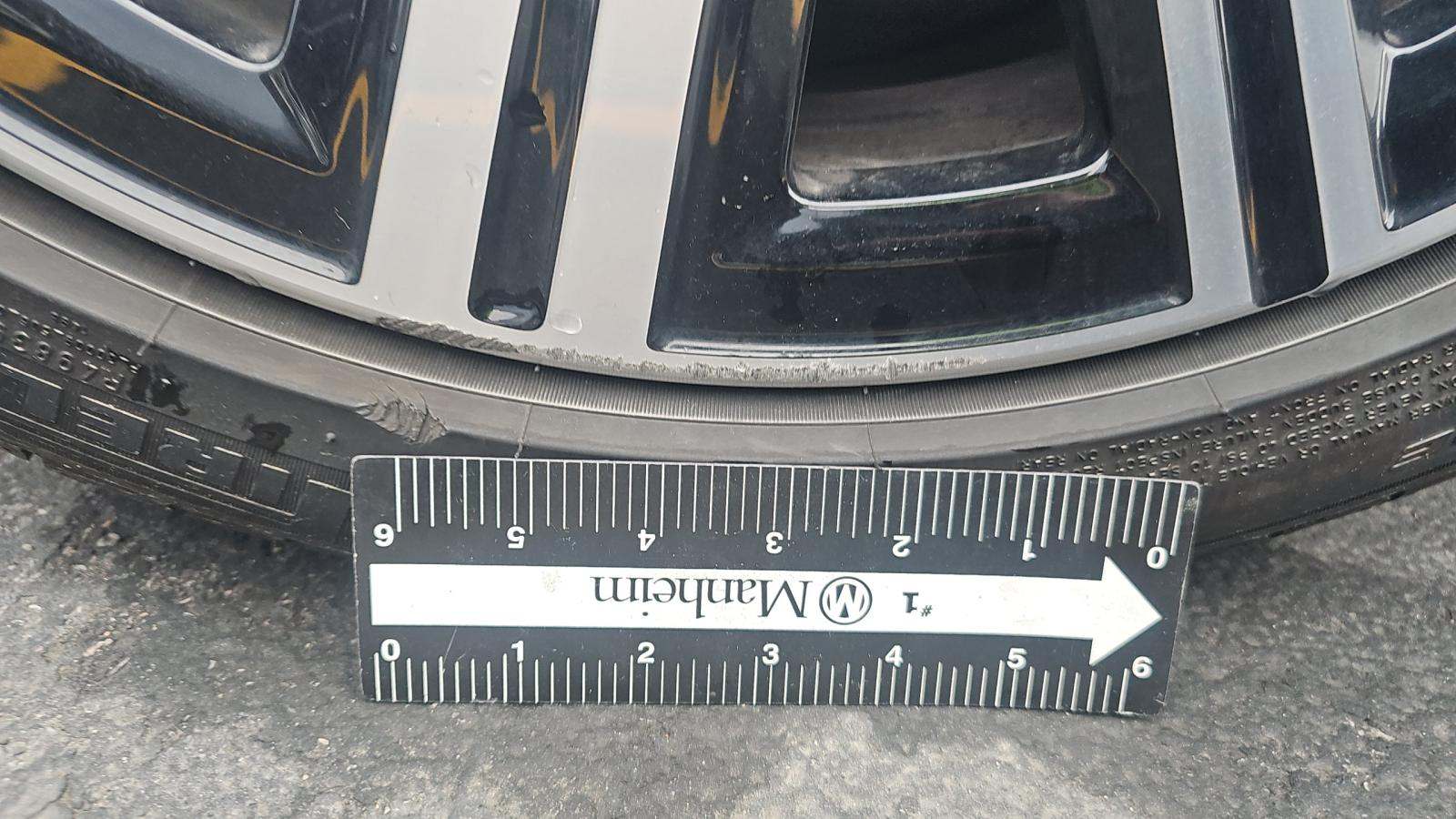 2025 BMW 3 Series 330i xDrive AWD