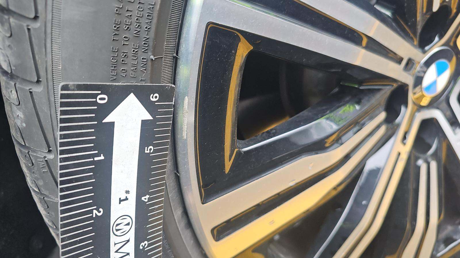 2025 BMW 3 Series 330i xDrive AWD