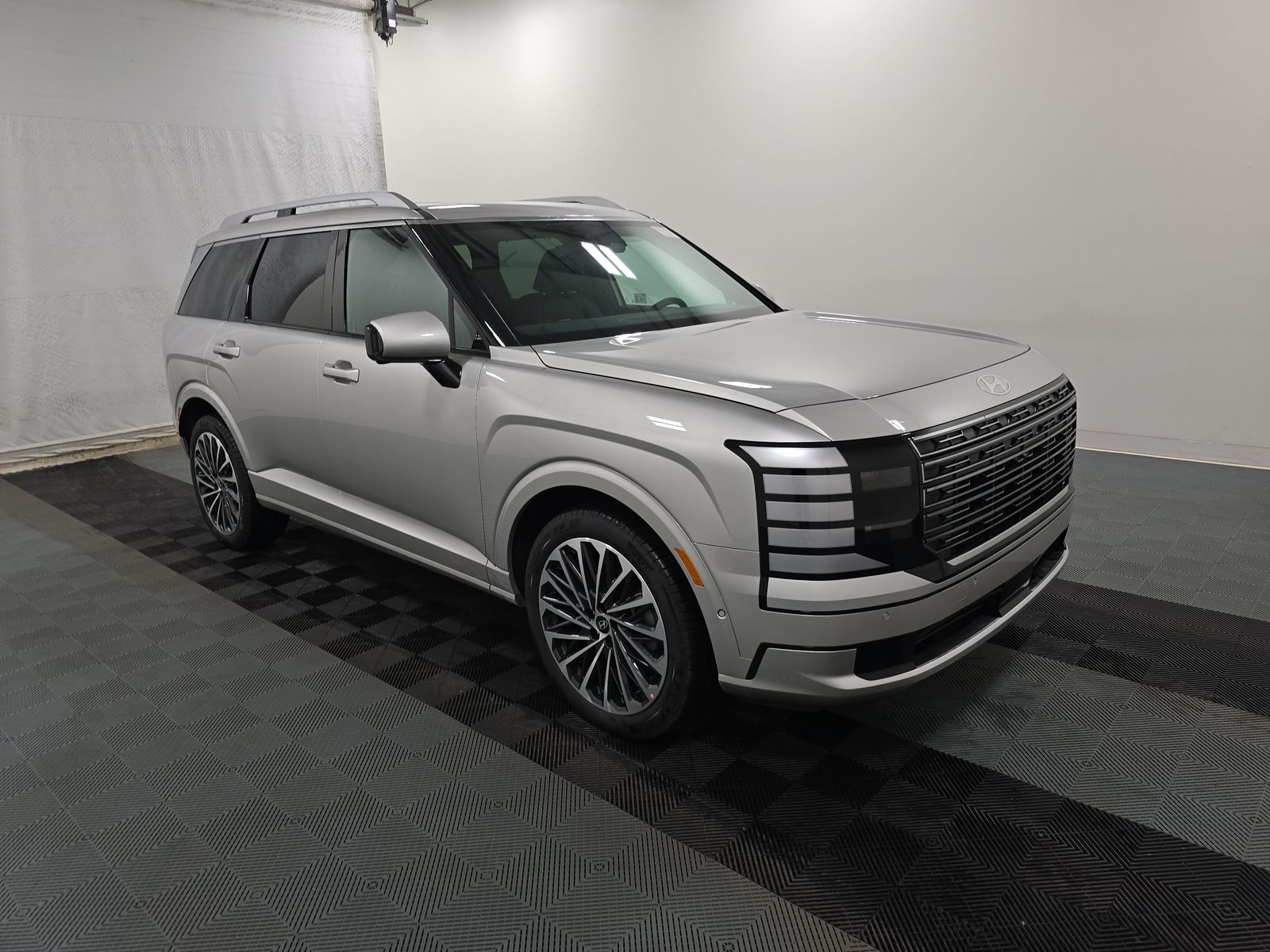 HYUNDAI CALLIGRAPH - 4