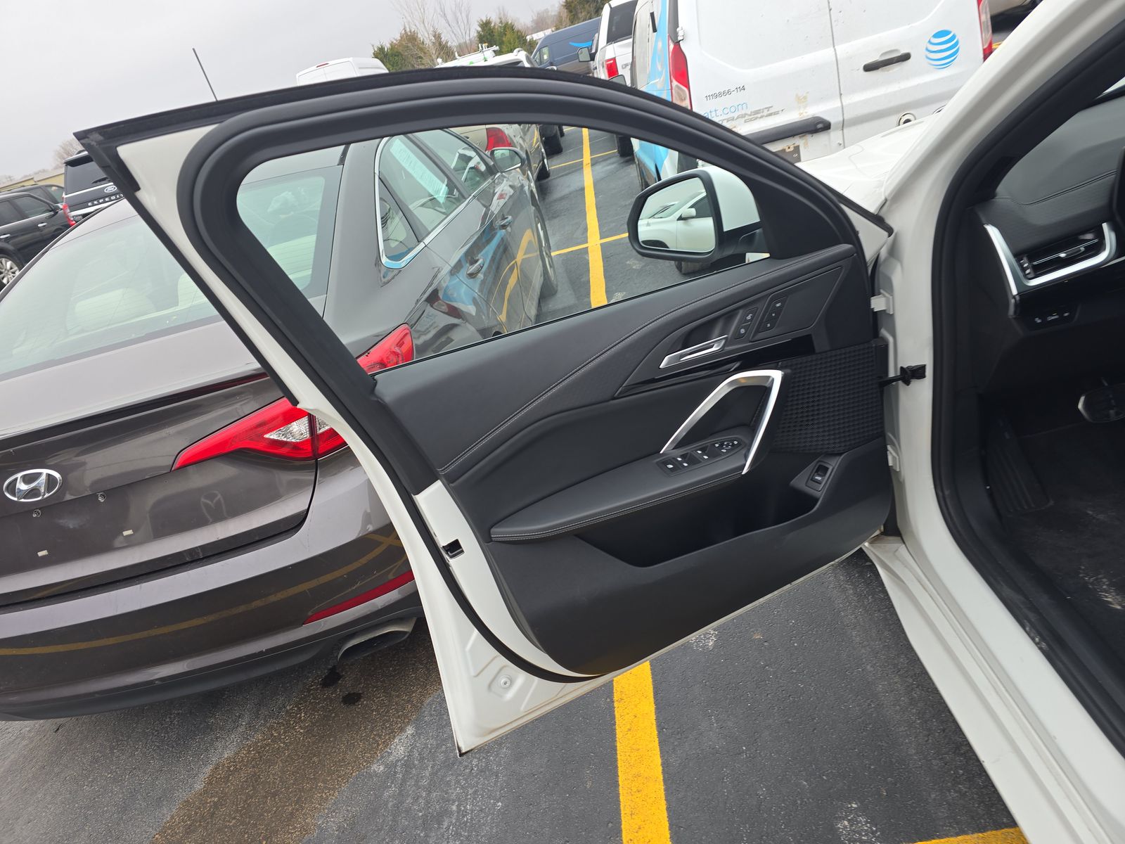 2025 BMW X2 xDrive28i AWD