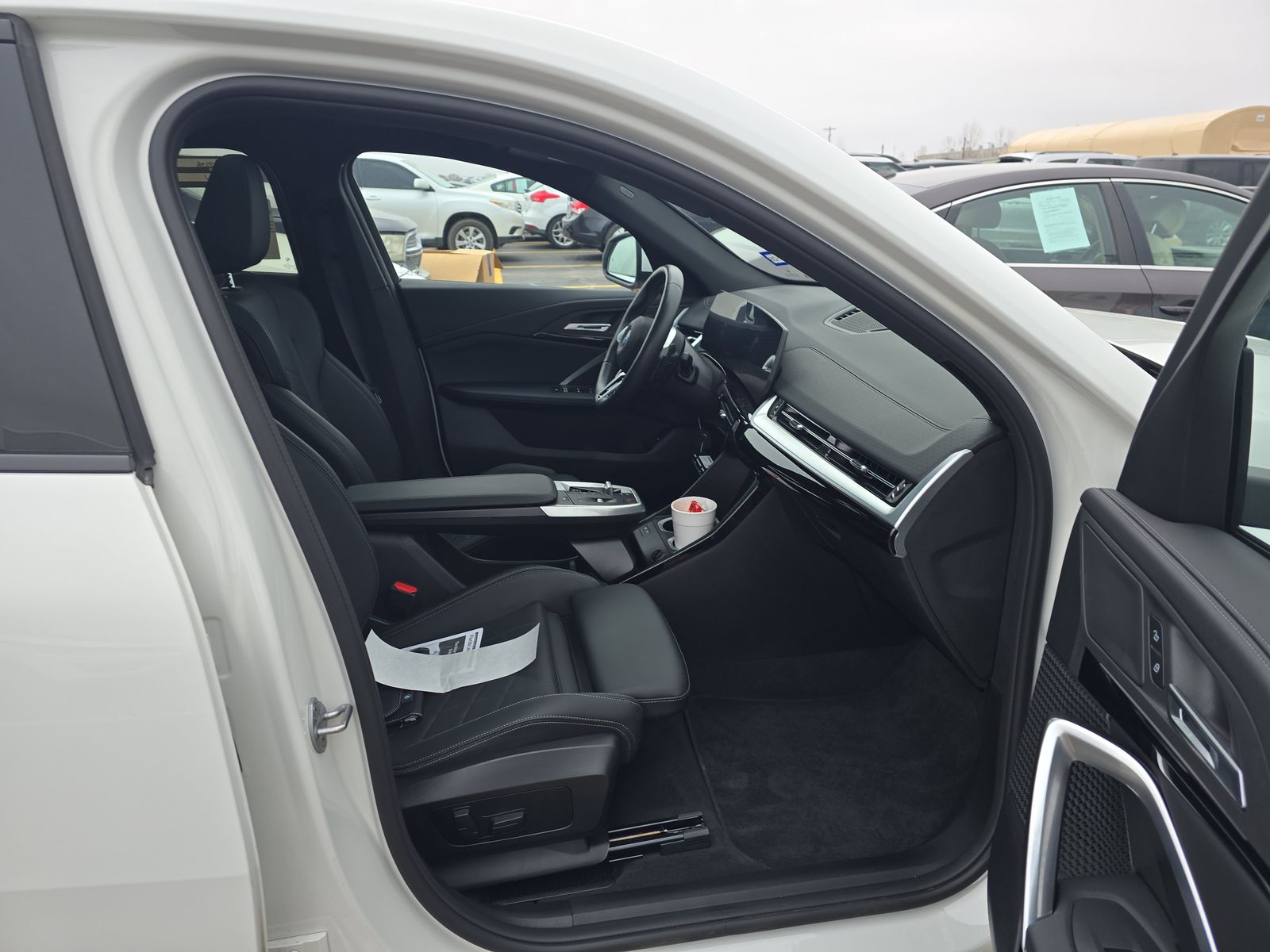 2025 BMW X2 xDrive28i AWD