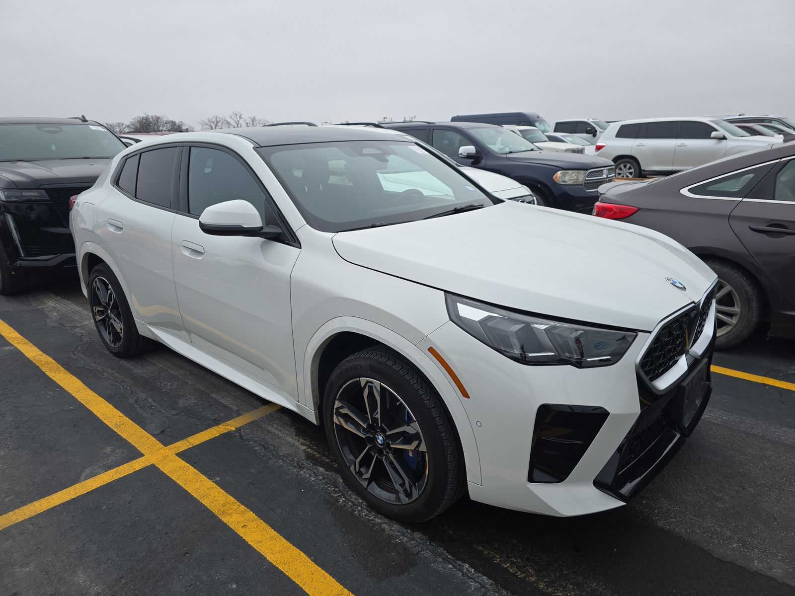 2025 BMW X2 xDrive28i AWD