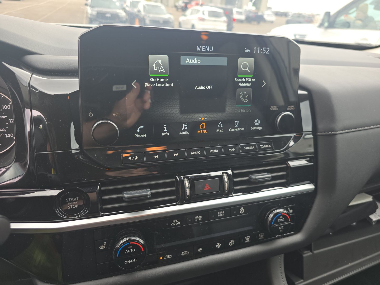 2025 Nissan Pathfinder SL AWD