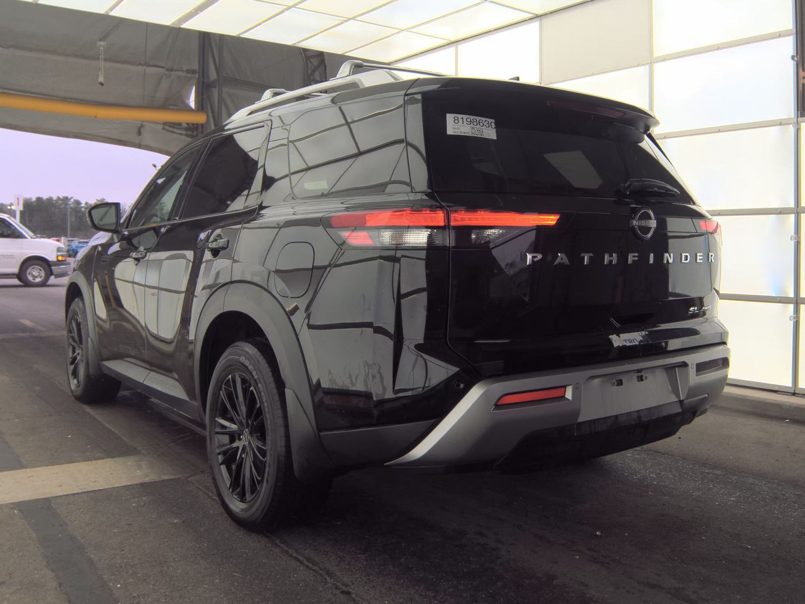 2023 Nissan Pathfinder SL AWD