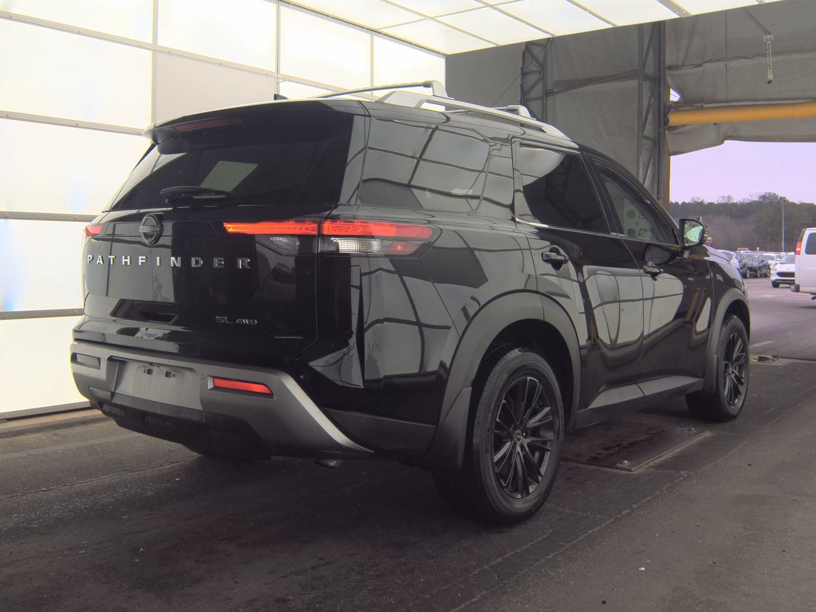 2023 Nissan Pathfinder SL AWD