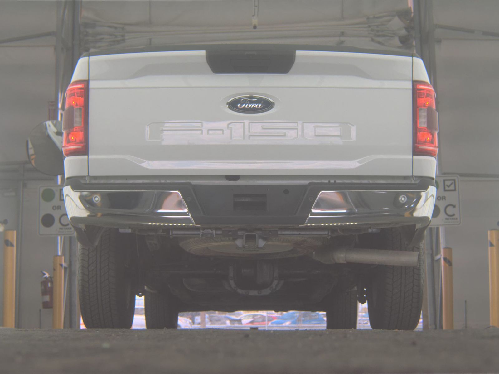 FORD F-150 - 8