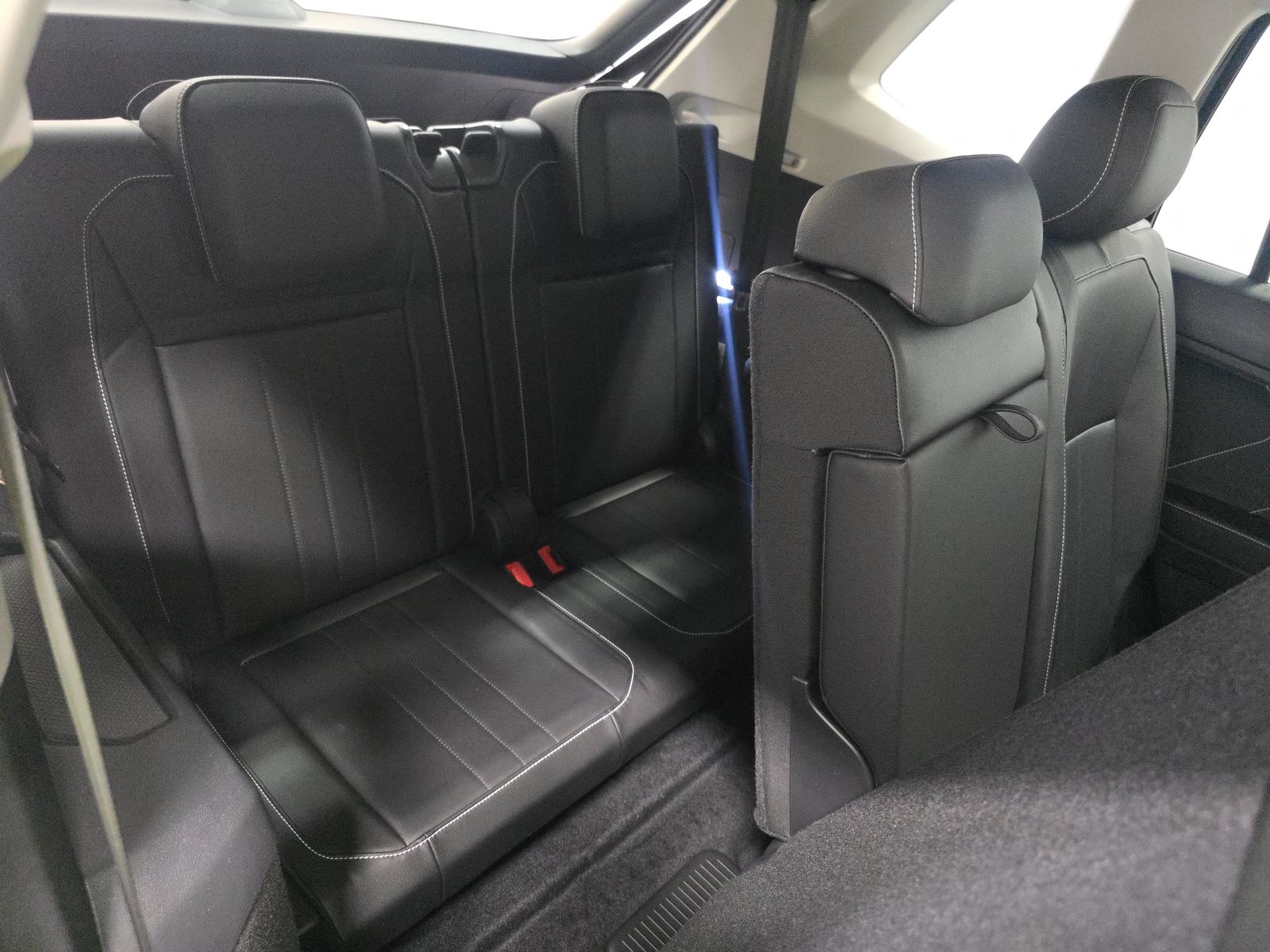 2022 Volkswagen Tiguan 2.0T SE FWD