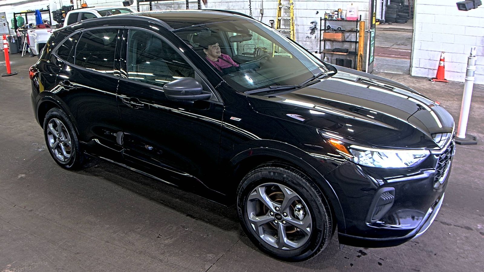 2024 Ford Escape ST-Line AWD