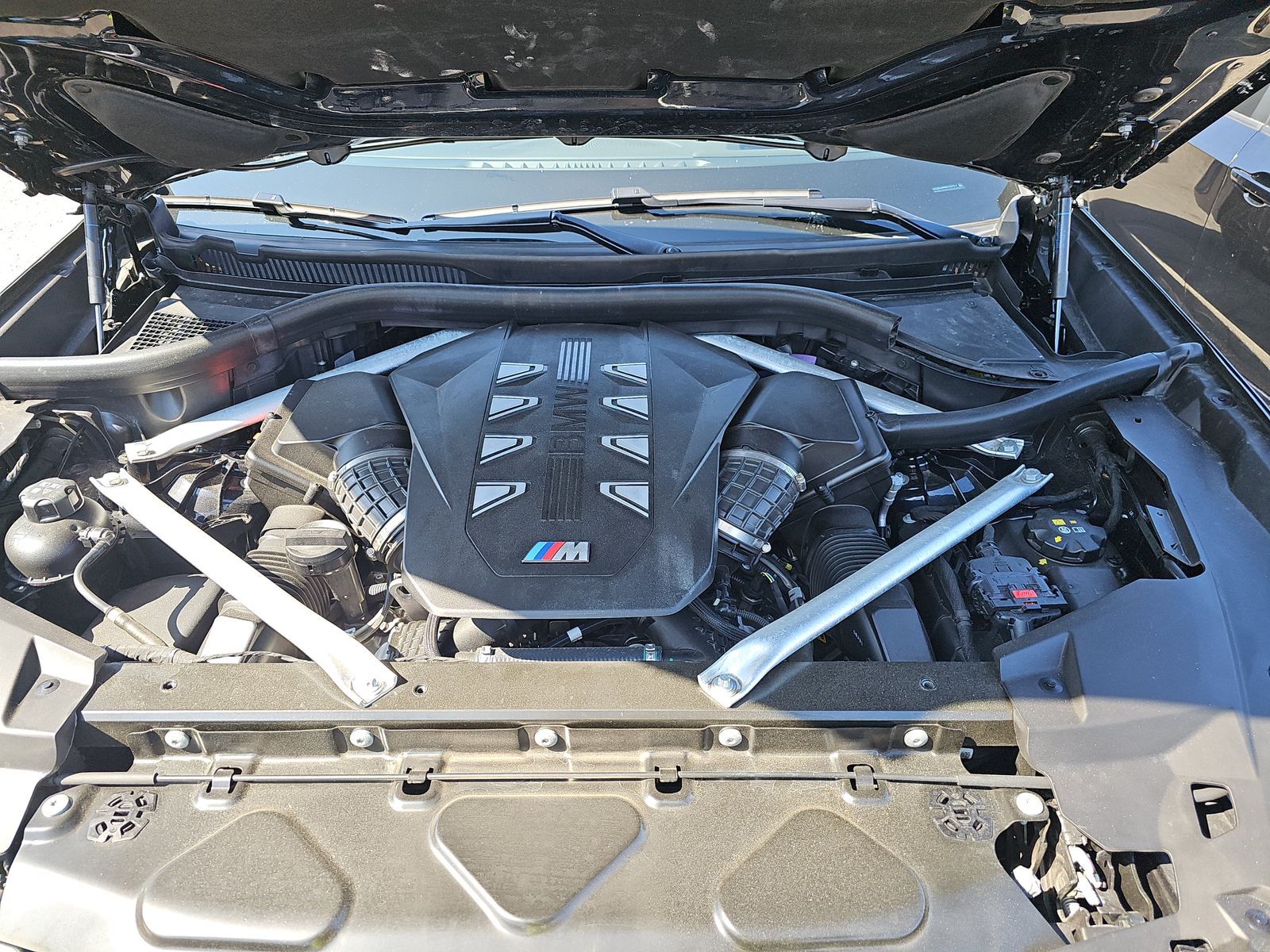 2024 BMW X5 M60i xDrive AWD