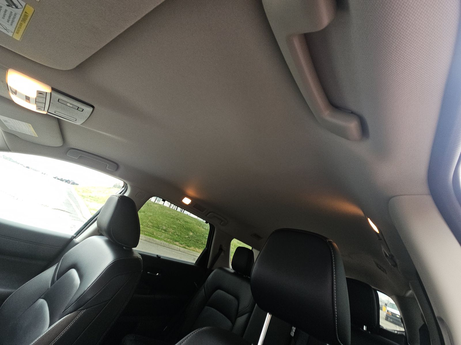 2025 Nissan Pathfinder SL FWD