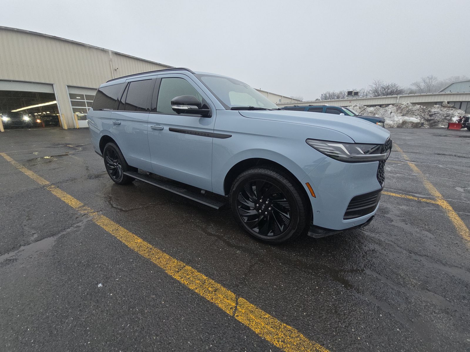 2025 Lincoln Navigator Reserve AWD