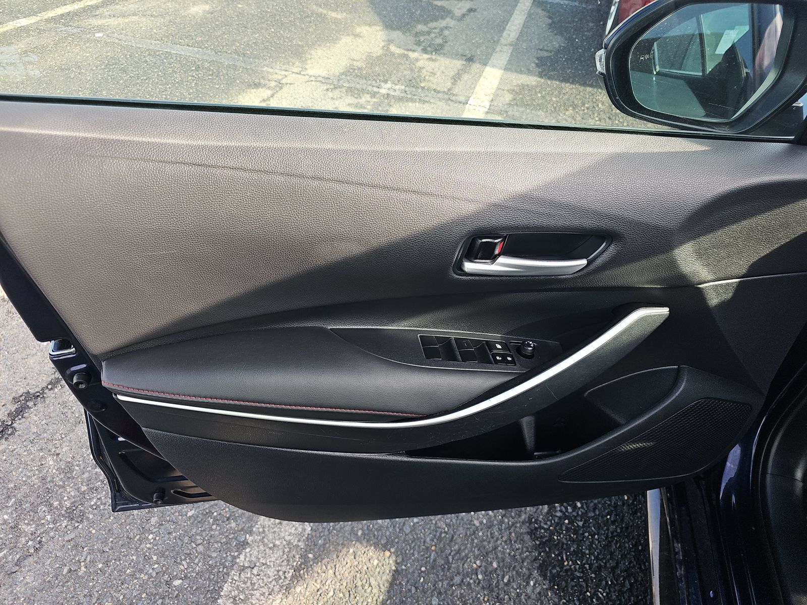 2023 Toyota Corolla SE FWD