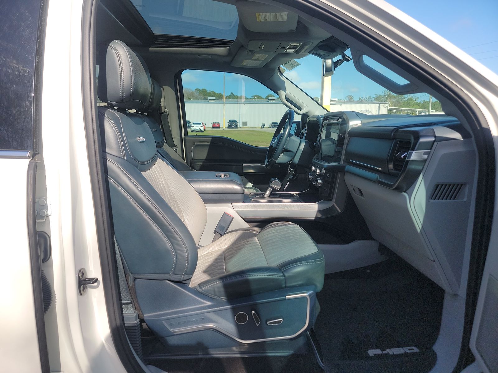 2022 Ford F-150 Hybrid Limited AWD