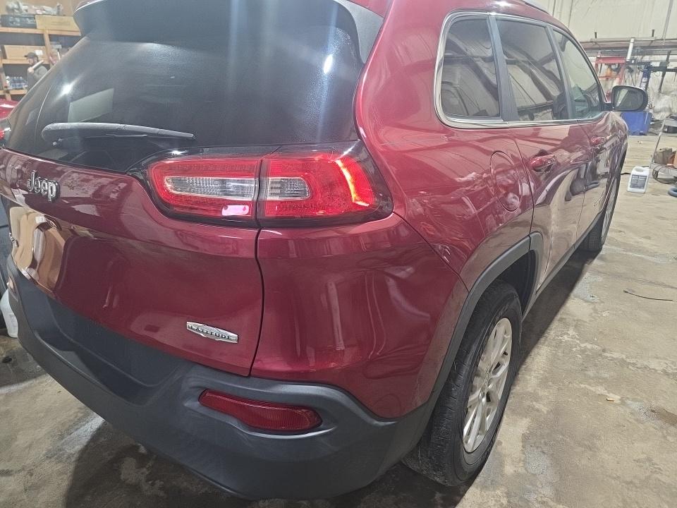 JEEP LATITUDE - 5
