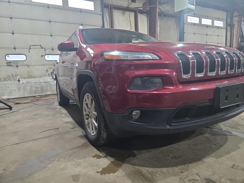 JEEP LATITUDE - 4