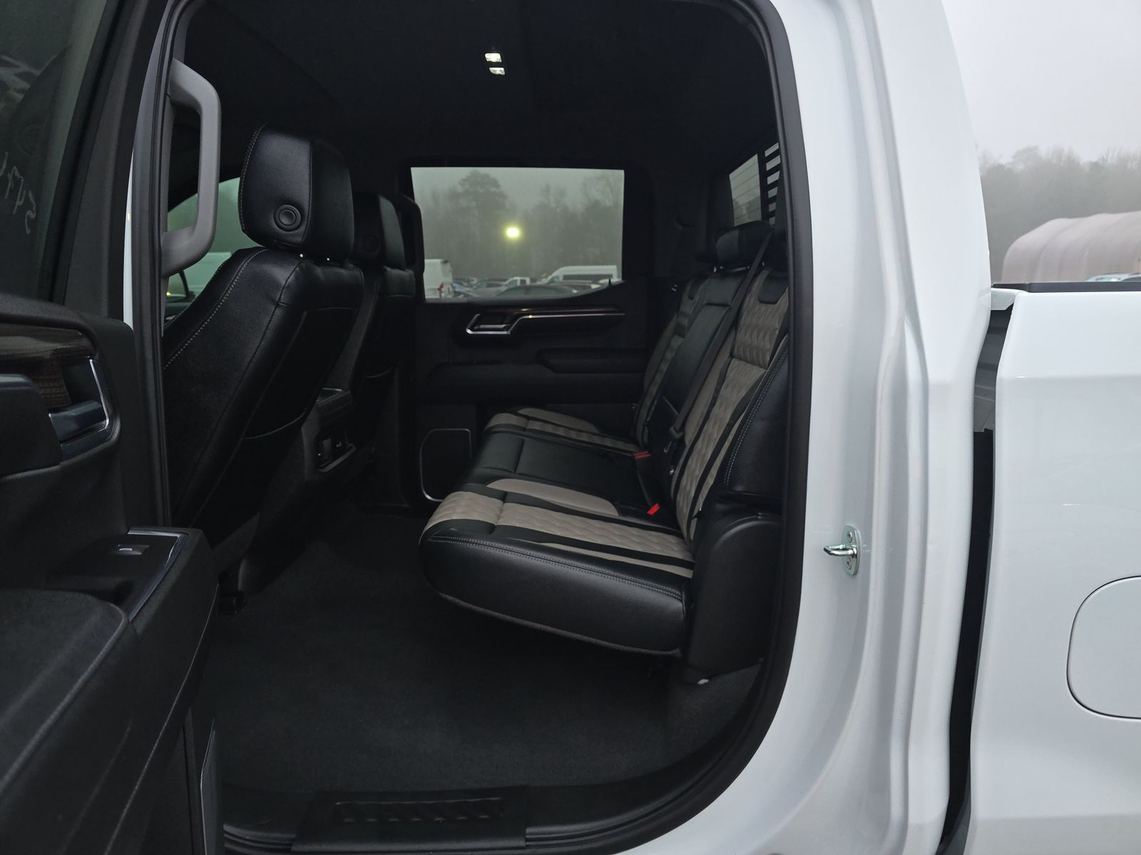 2023 Chevrolet Silverado 1500 RST AWD